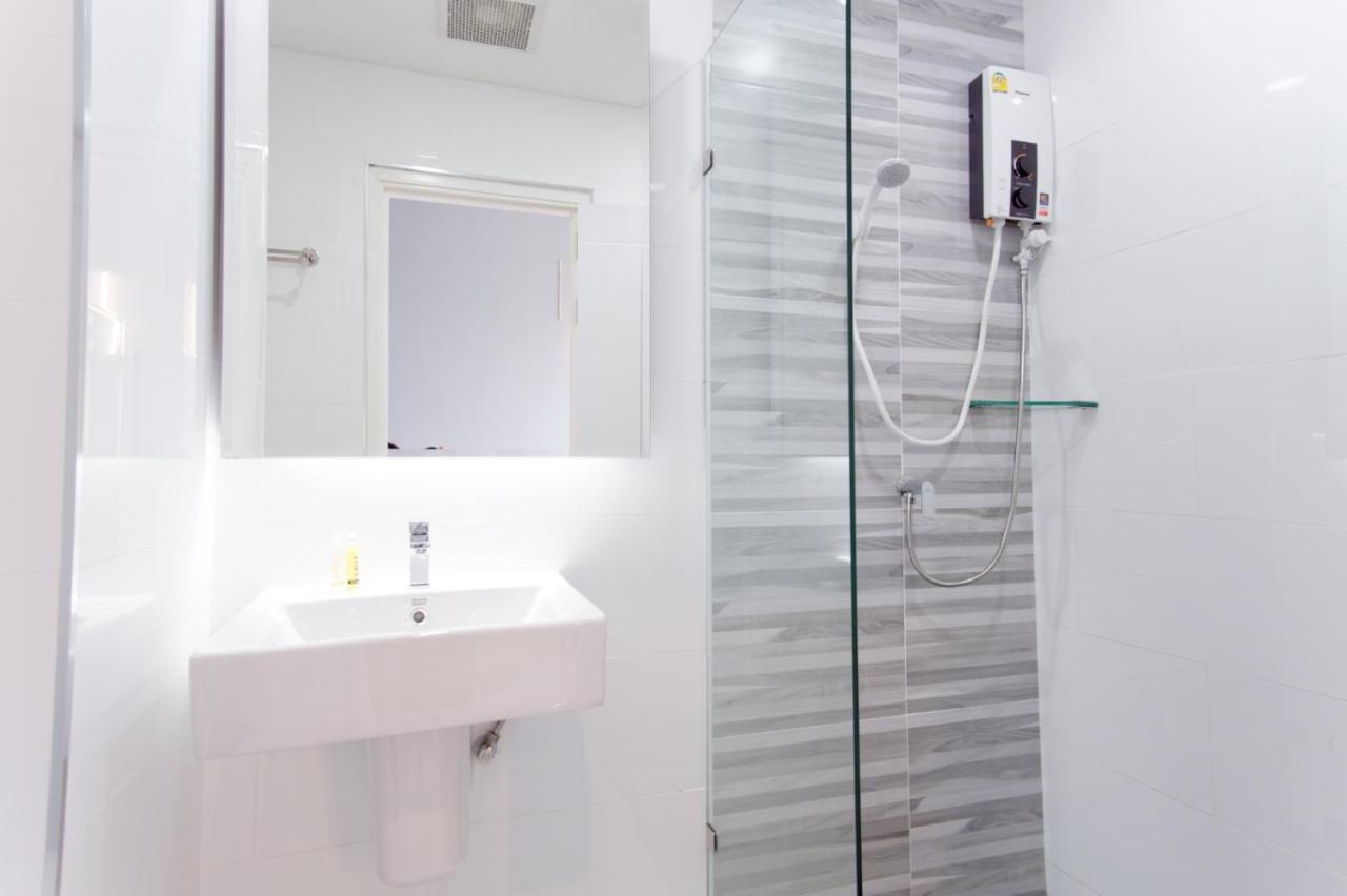 Abizz Hotel Kwanphayao Εξωτερικό φωτογραφία